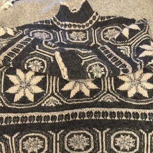 The Limited Gray and Cream Mock-Turtleneck Sweater